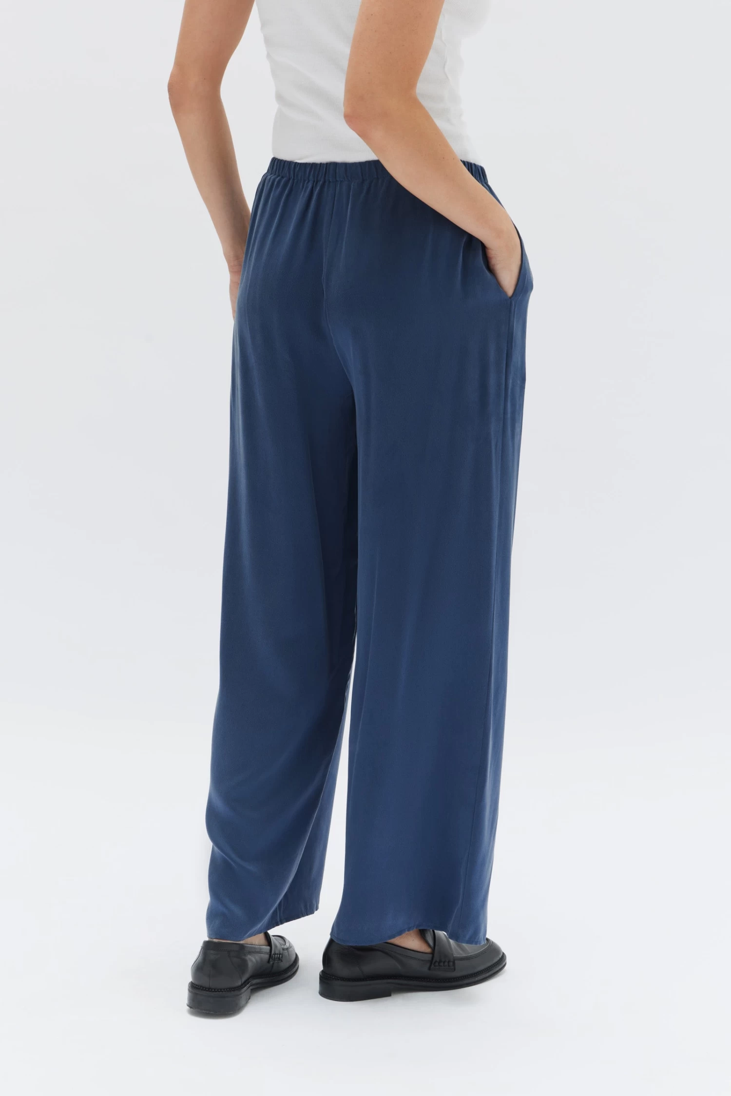 Ena Silk Pant - Image 4