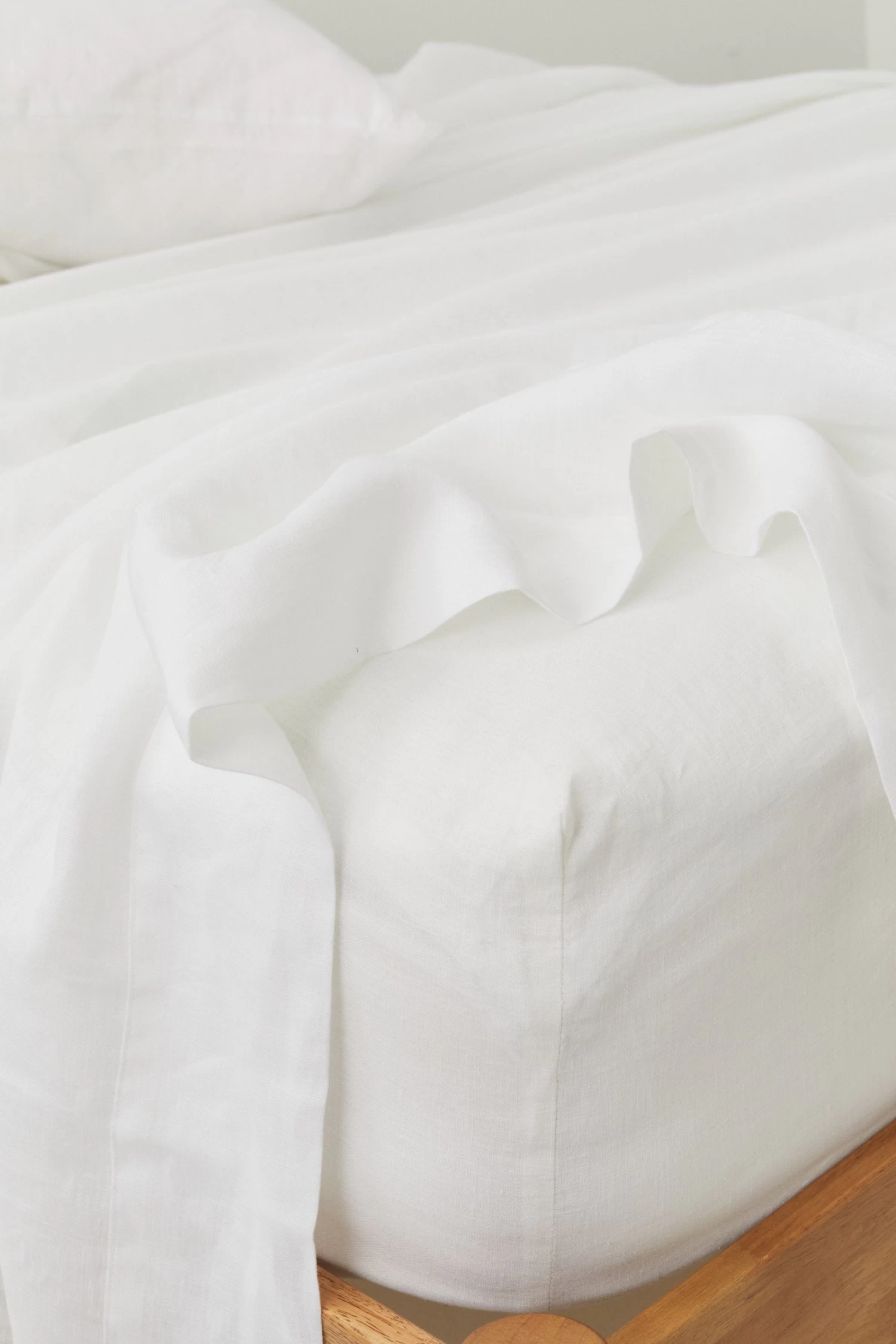 Linen Fitted Sheet White